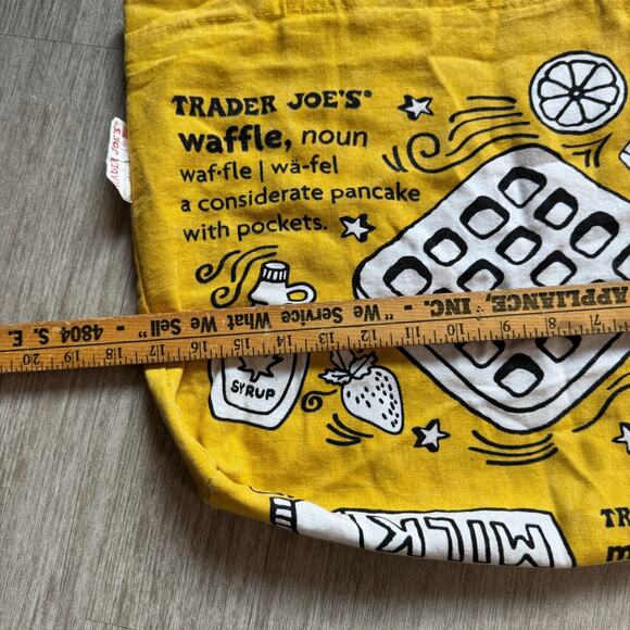 Trader Joes Cotton Canvas Reusable Yellow Shopping Bag Waffle Toast Milk Tote - Picture 4 of 5